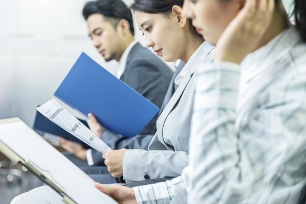 人力资源多次谈离职补偿合法吗|离职补偿法律合规要点解析 图2