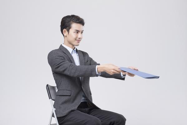 伊犁州新源县人力资源社会保障局在区域经济发展中的角色与贡献 图2