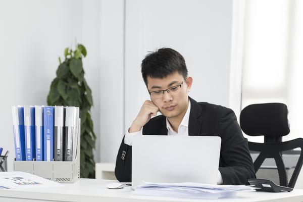 商业项目计划书团队管理：策略制定与执行 图2