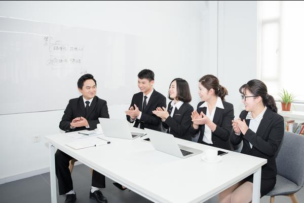 加速企业数字化升级：科技与金融的融合之道 图1