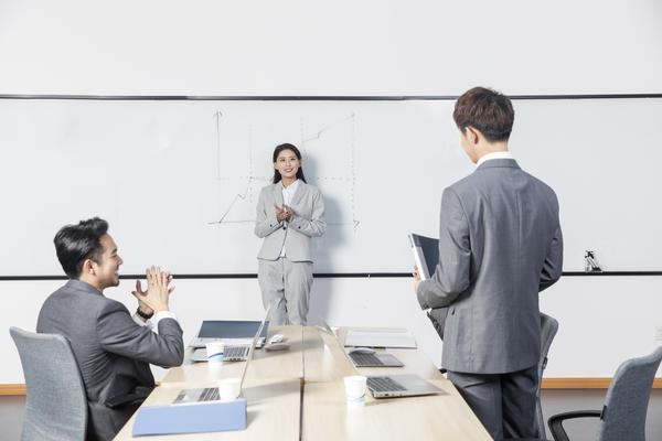 办公室安全用电管理制度示范文本 图2