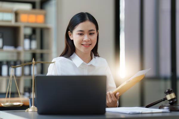 一方贷款买房房产证只写一个名字|贷款合同与资产权益关系解析 图2