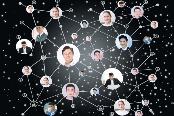 离婚协议的按揭房能否过户？法律与金融角度分析 图1
