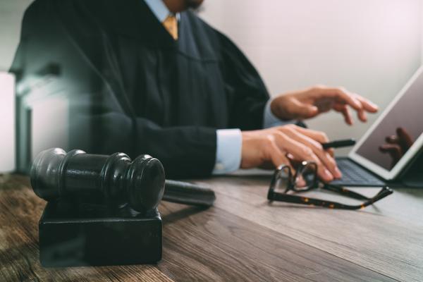 买二手房子贷款没通过怎么办理房产证？全流程解析与法律建议 图1