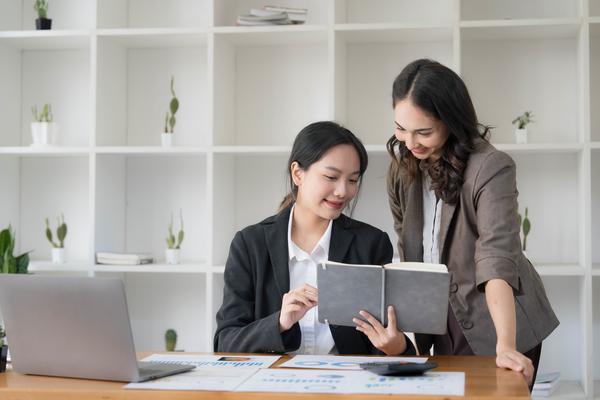 亏损企业上市路径分析|低盈企业融资渠道与项目选择策略 图1