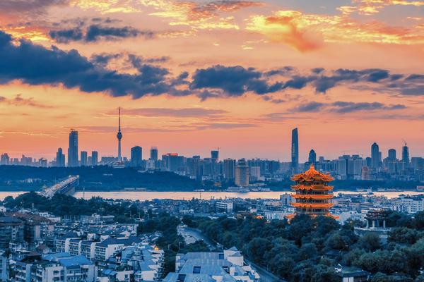 上海公积金贷款办理地点及流程指南 图2