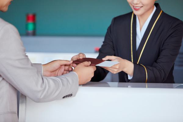 房贷提前还款与夫妻更名流程及手续时间解析 图1